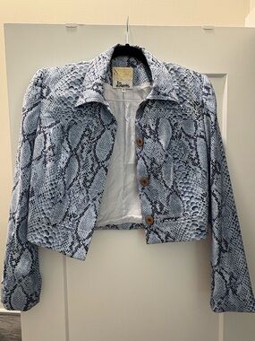 Alberto Makali Blue Snake-Print Cropped Jacket